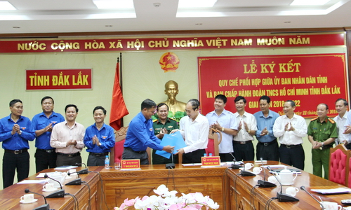  Lễ ký kết quy chế phối hợp công tác giữa Ủy ban nhân dân tỉnh và Ban Chấp hành Đoàn TNCS Hồ Chí Minh